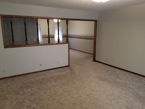 Formal Living & Dining