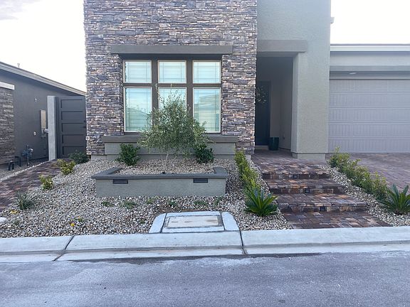 2nd image of 12437 Primrose Grove Ln