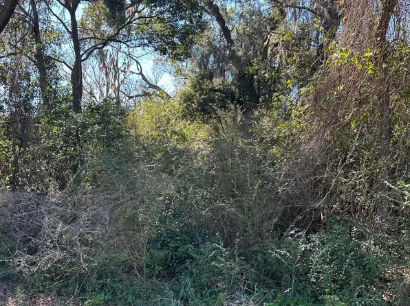 0 Limit St, Milton, FL 32583