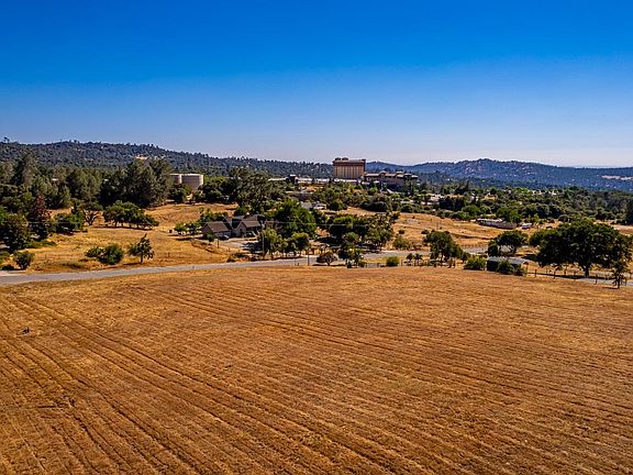 3rd image of 1 Chukchansi Rd