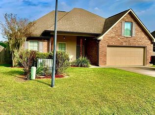 40080 Crestwood Ln, Ponchatoula, LA 70454