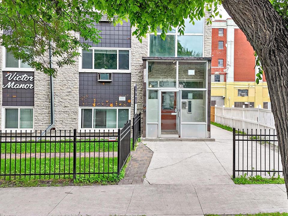 1st image of 301 Victor St