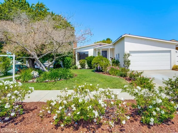 1645 249th St, Harbor City, CA 90710