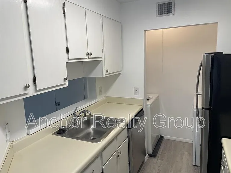 1009 Autumn Woods Ln #111 — Photo 15
