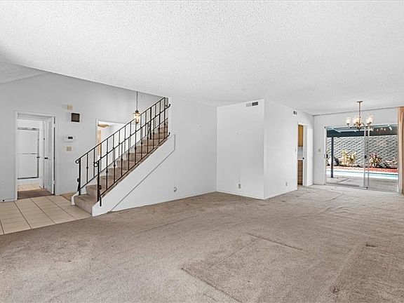 3rd image of 17213 Alfred Ave