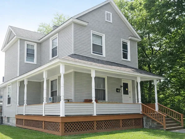 (undisclosed Address), Glens Falls, NY 12801