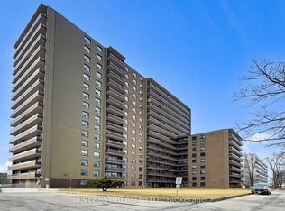 180 Markham Rd UNIT 906, Toronto, ON M1M2Z9