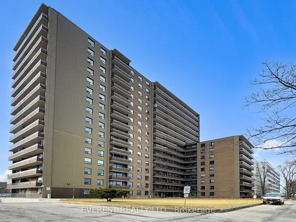 180 Markham Rd Unit 906, Toronto, ON M1M 2Z9