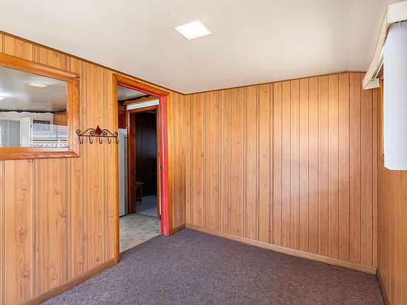 4th image of 1906 River Terrace Dr