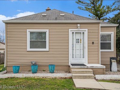 540 E Chesterfield St, Ferndale, MI, 48220