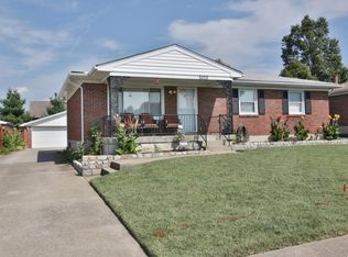 5113 Acapolca Way, Louisville, KY 40219