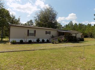 13207 Carefree Way, Fountain, FL 32438