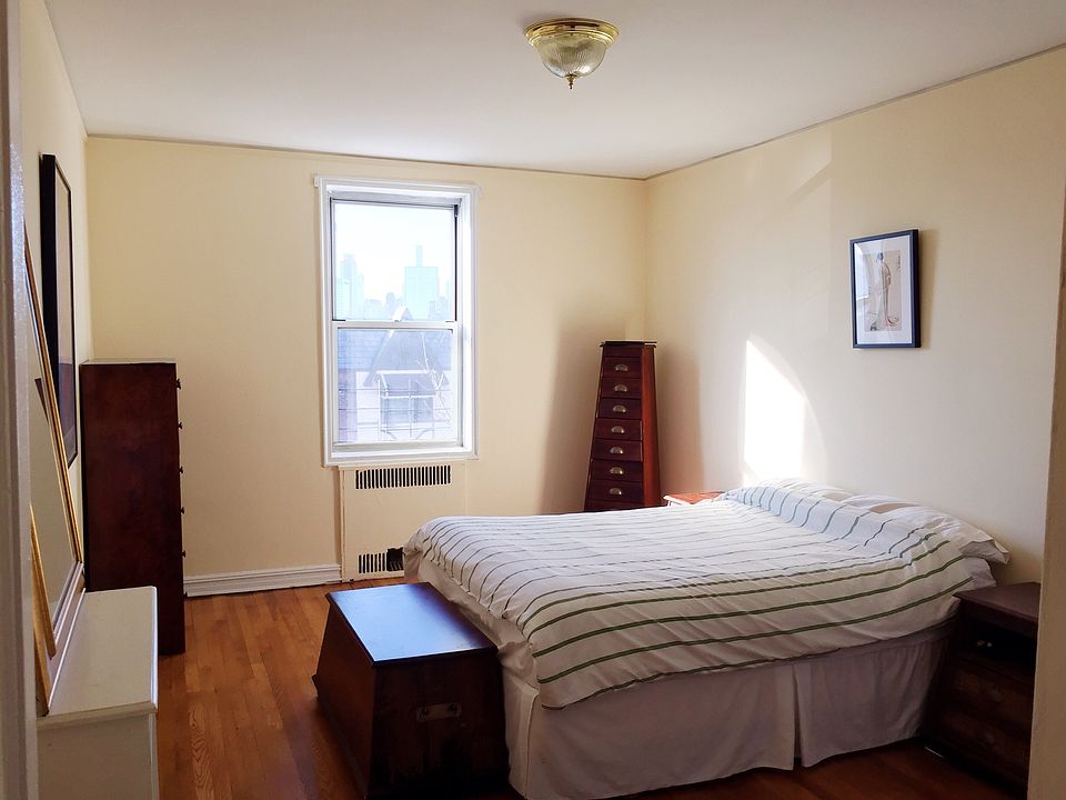 1st image of 4143 39th Pl APT 3K