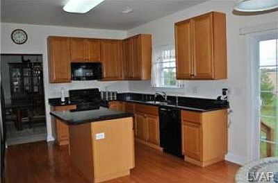 3rd image of 5842 Monocacy Dr