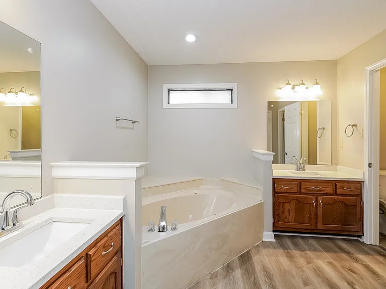 488 Mysen Dr — Photo 11
