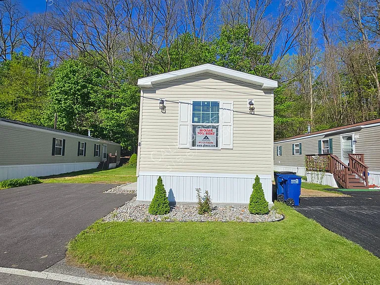 6120 Rock Cut Rd #8 — Photo 11
