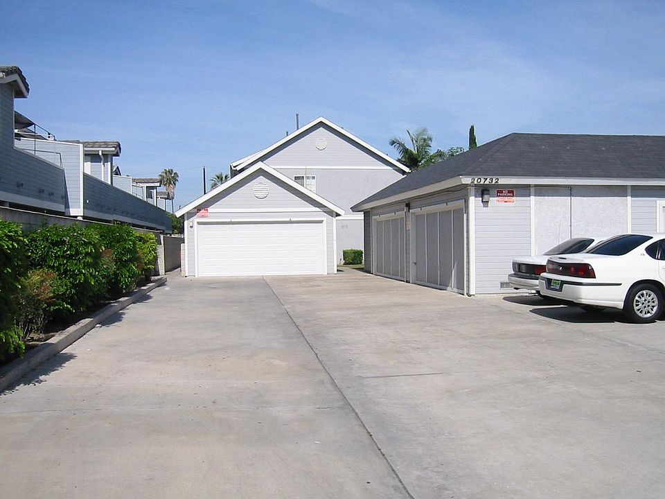 2nd image of 20732 Arline Ave APT B