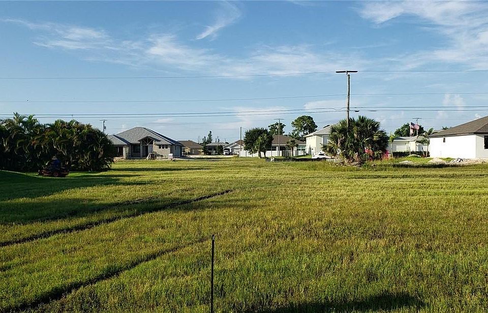 1st image of 1808 SW 38th Ter