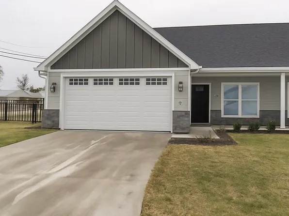 1756 Creekside Ct, Sidney, OH 45365