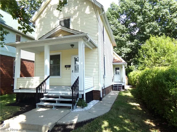 416 11th St NE, Massillon, OH 44646