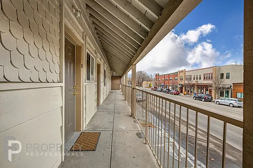 777 Main St #4 Photo 1
