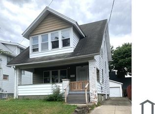720 Roselawn Ave, Akron, OH 44306