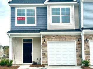 423 Duskywing Dr, Goose Creek, SC 29445
