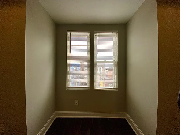 304 S Conkling St — Photo 14