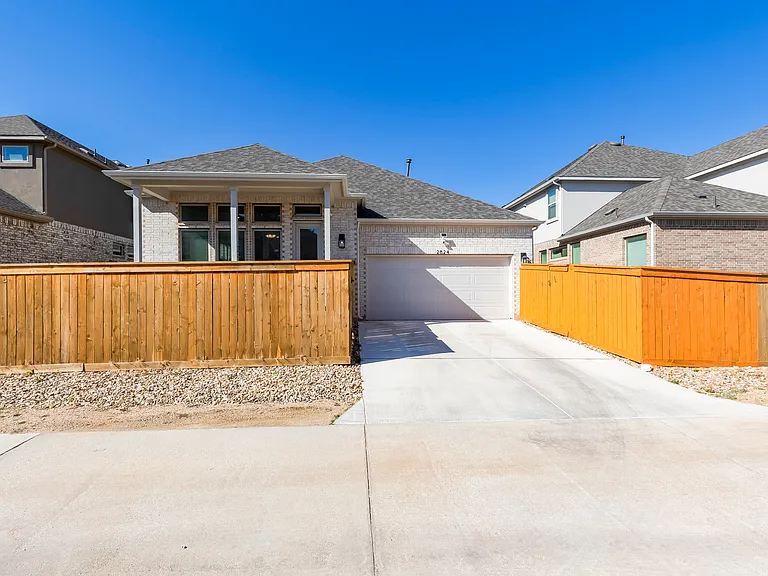 2824 Stone Branch Dr — Photo 28