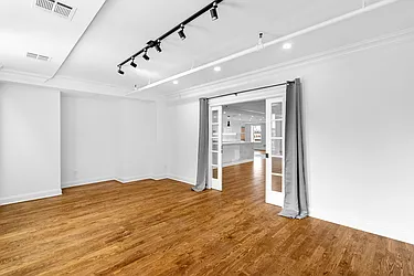 Rented by Filippo Cinotti