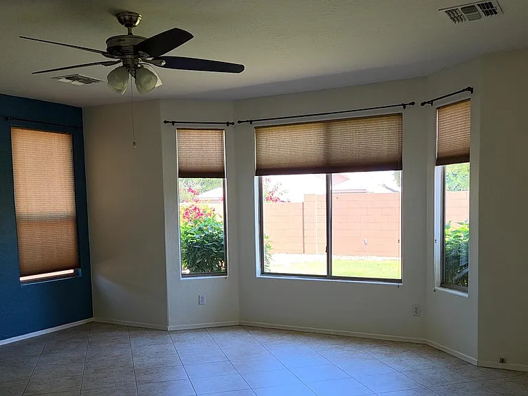 1828 E Beverly Rd — Photo 29