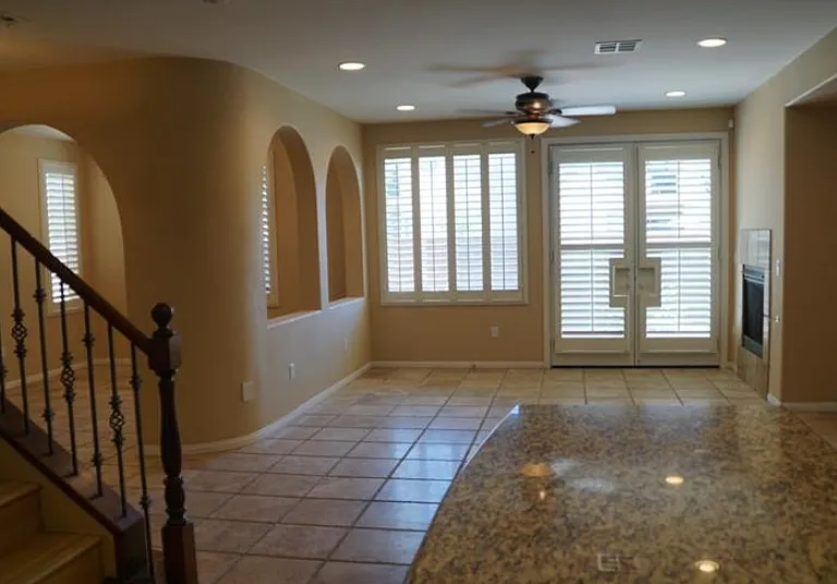 2407 Granada Bluff Ct — Photo 29