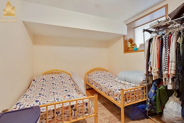 Sold by Top Nest Inc. | media 7