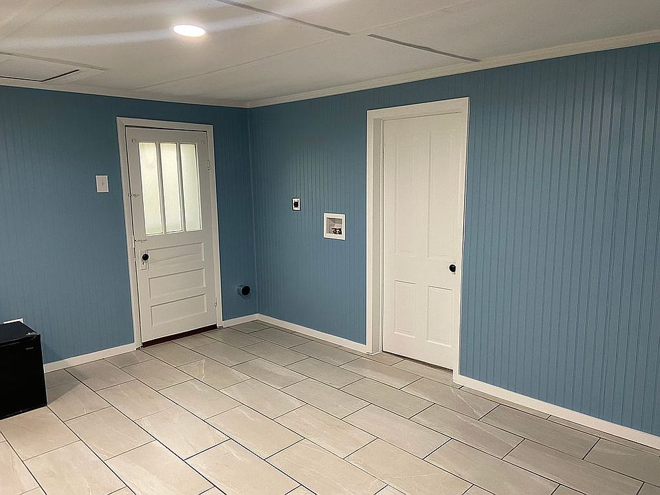 1st image of 603 W Highland Ave