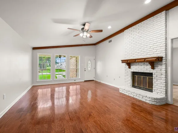 3930 Platt Dr, Baton Rouge, LA 70814