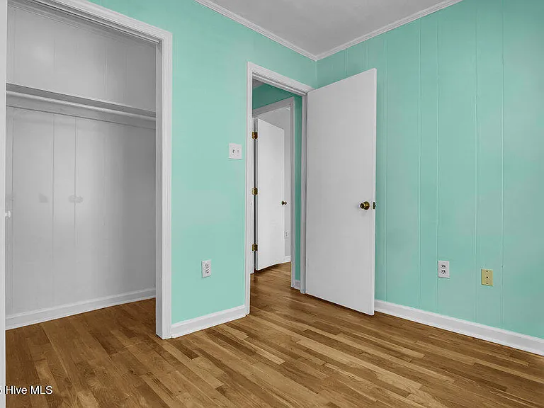1207 N Topsail Dr — Photo 42