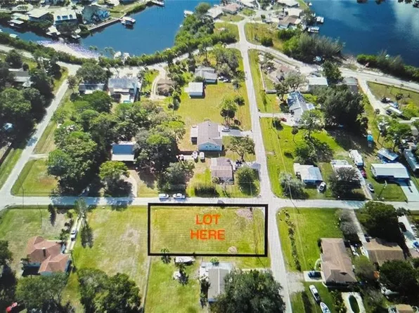 201 NW 6th St #174, Ruskin, FL 33570