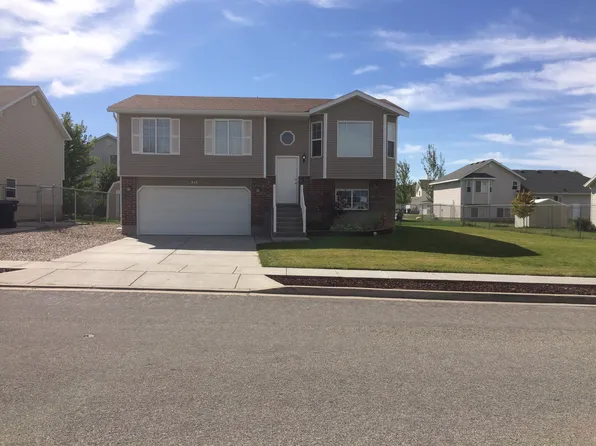 823 W 1470 N, Clinton, UT 84015