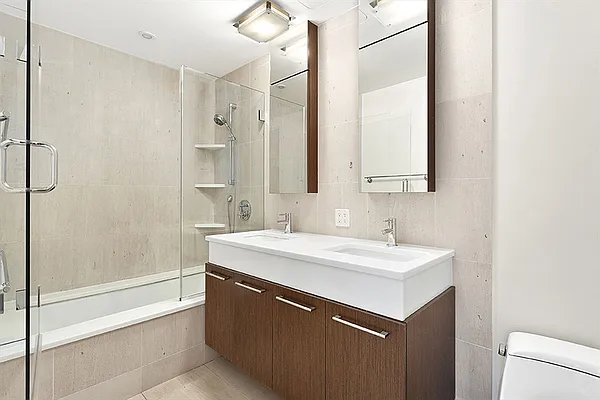 Sold by Citi Habitats | media 4