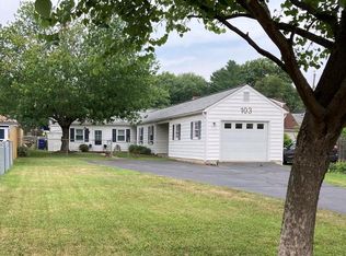 103 Pershing Ave NW, Leesburg, VA 20176