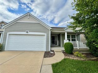 2637 Cedar Grove Dr, Belleville, IL 62221