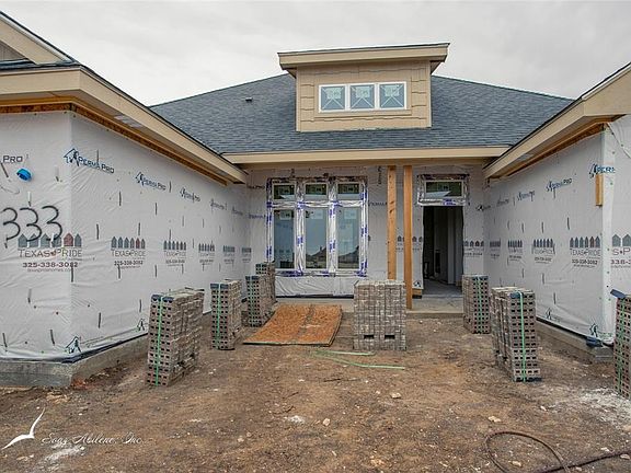 3rd image of 333 Blue Lake Dr