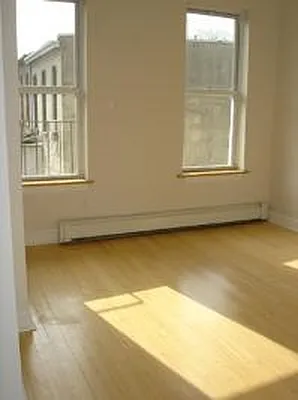 Rented by RES New York | media 17