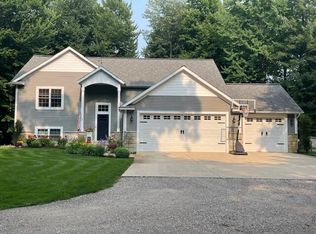 5720 Simonelli Rd, Whitehall, MI 49461