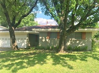 1509 Ridgeway Dr, Sherman, TX 75092