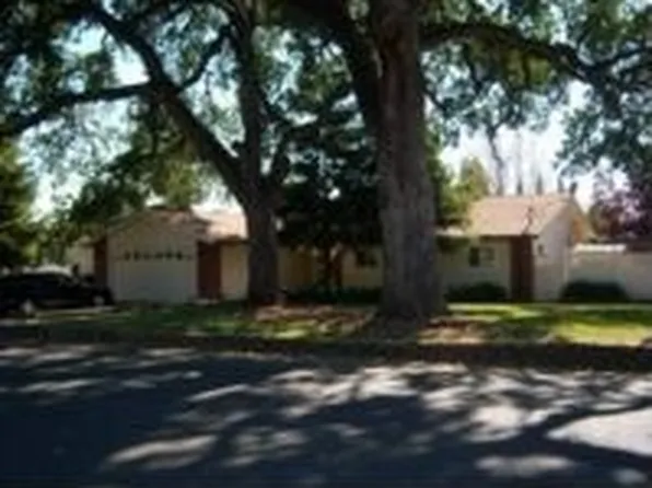 2870 Wentworth Rd, Cameron Park, CA 95682