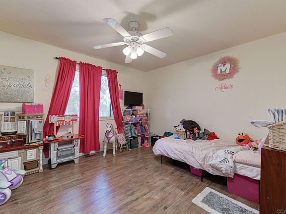 4th image of 2660 Glen Ct #188