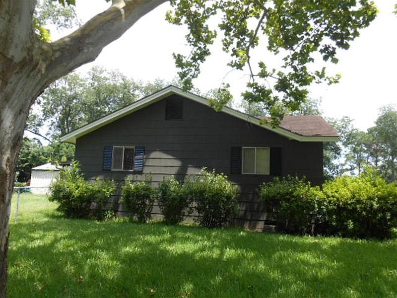 2nd image of 816 Shadowlawn Dr