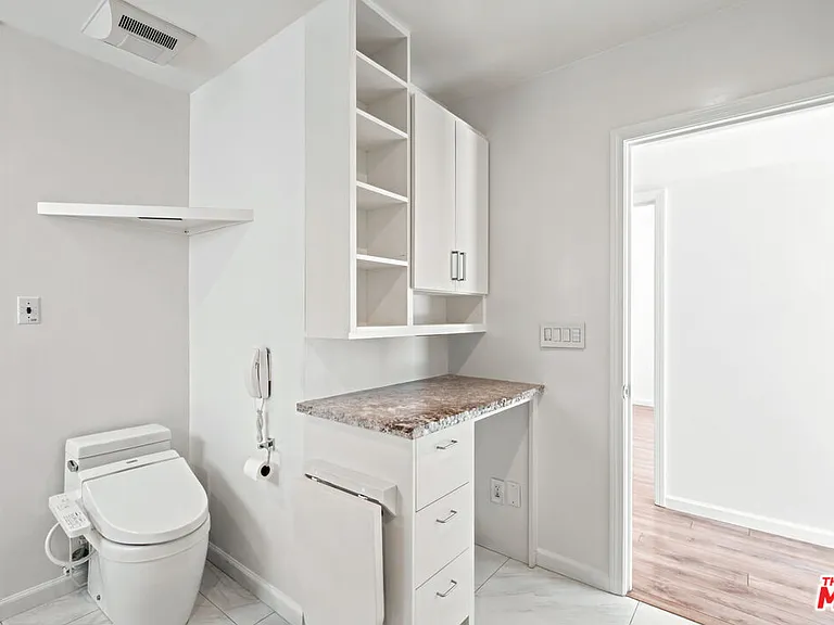 23 E Privateer St — Photo 38