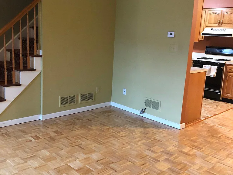 842 Belmont Dr — Photo 4